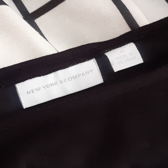 New York & Company Short Sleeve Dress - Picture 6 of 7